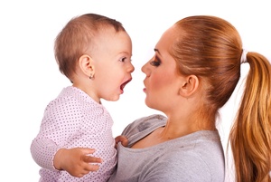 Auf 'Babysprache' reagieren Kinder besser als auf Erwachsenensprache.